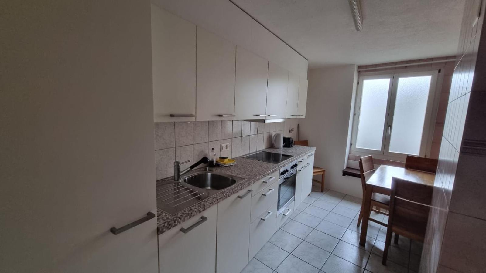 Cosy Studio 5 Mins Walking From Interlaken West Apartment Екстериор снимка